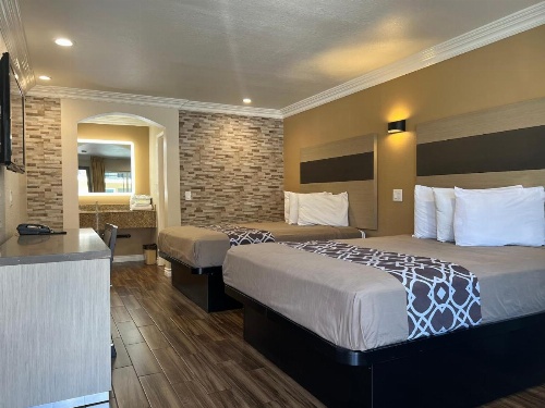 Walnut Inn & Suites West Covina image 12