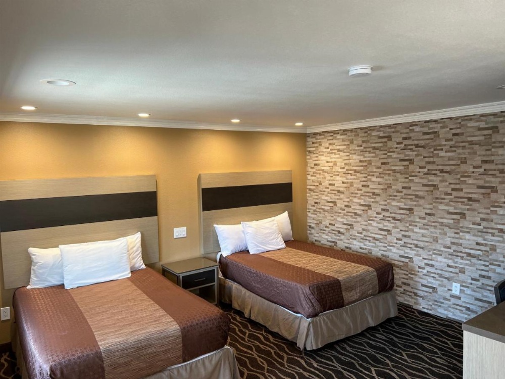 Walnut Inn & Suites West Covina Image 15