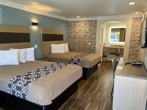 Walnut Inn & Suites West Covina image 20