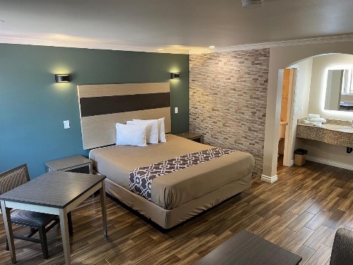 Walnut Inn & Suites West Covina image 8
